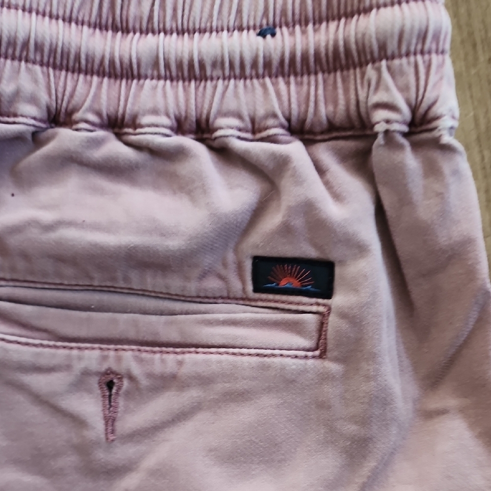 Faherty Men's Purple Shorts - Picture 4 of 9